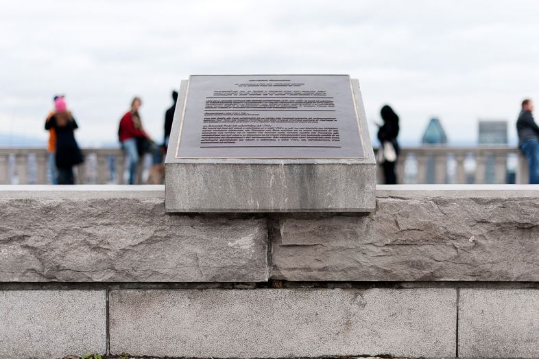 Plaque "Belvédère Kondiaronk", 1998.
