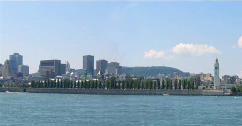 Vue du mont Royal depuis l’île Sainte-Hélène.